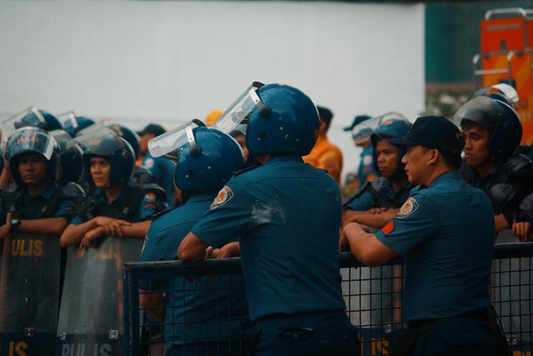 Impact écologique des transferts d'argent : comment diminuer l'empreinte carbone ?